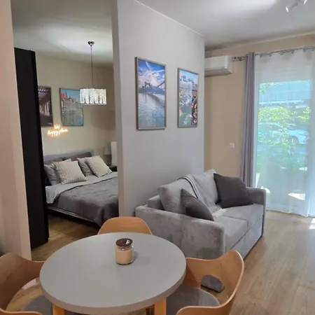 Fairytales River Point アパート *